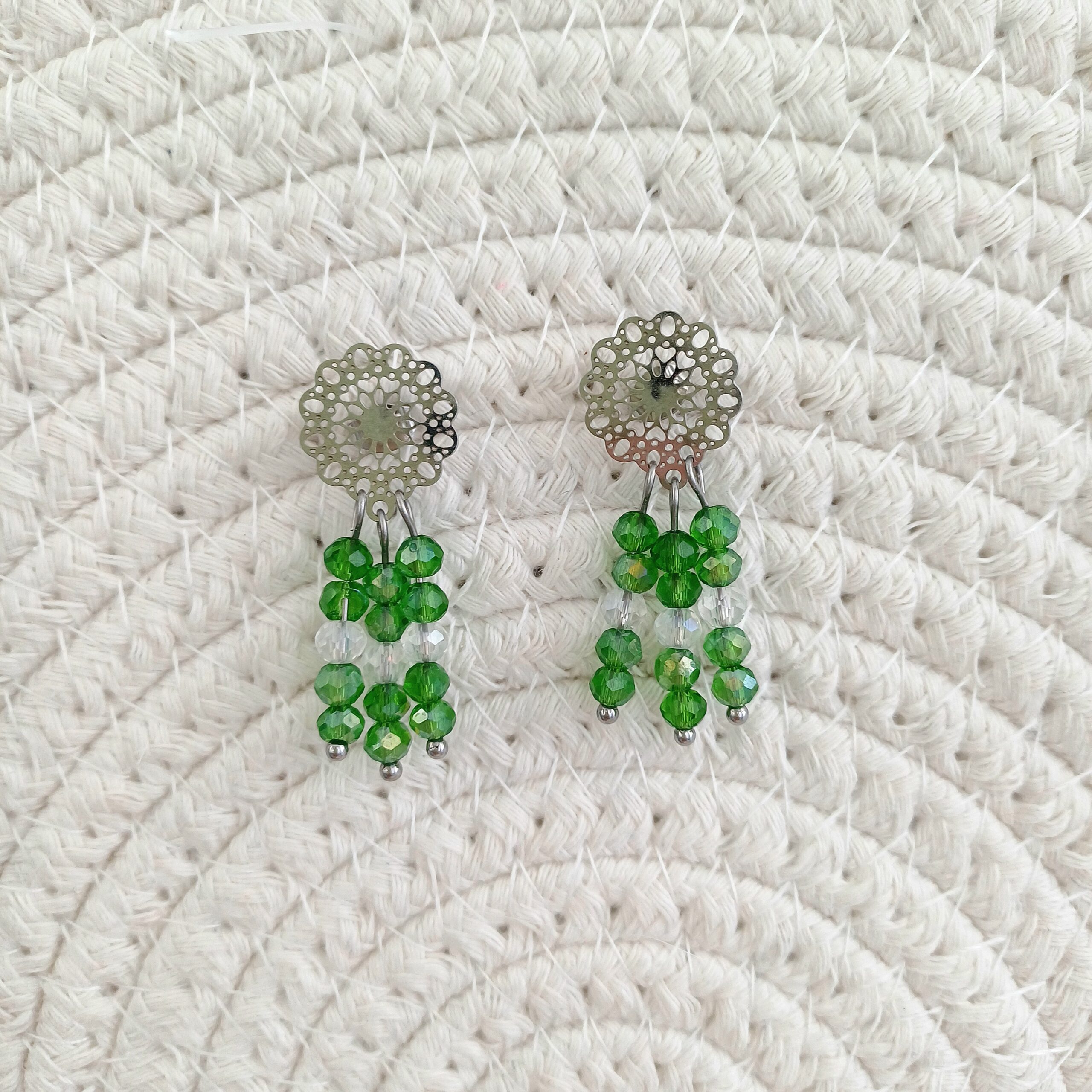 Cercei verzi cu margele sclipitoare - imagine 4